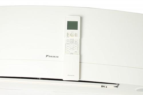 Настенный кондиционер сплит-система Daikin FTXJ50MW/RXJ50M инвертор