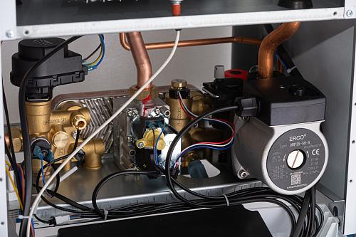 Moguchi GBN40F Настенный газовый двухконтурный котел
