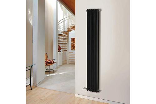 Zehnder Charleston 3180/08 секций №1270 3/4" RAL 9217 боковое подключение черный матовый